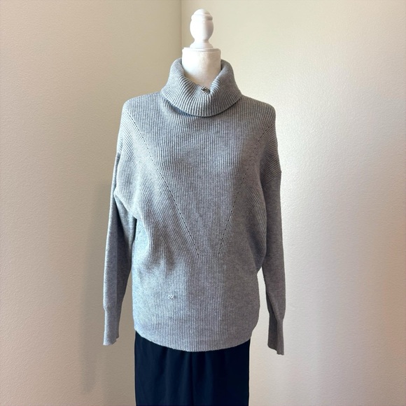 Philosophy Gray Turtleneck - Picture 2 of 6